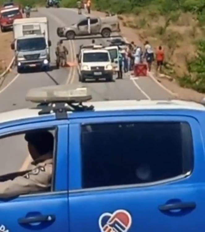 Batida na BA-130 resulta em quatro mortes; três policiais militares morreram no acidente
