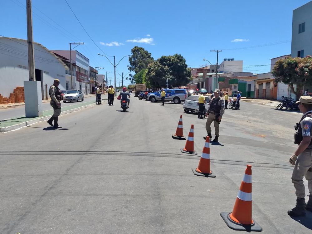 Blitz educativa da Semana Nacional de Trânsito acontece em Caetité até o dia 25 de setembro 