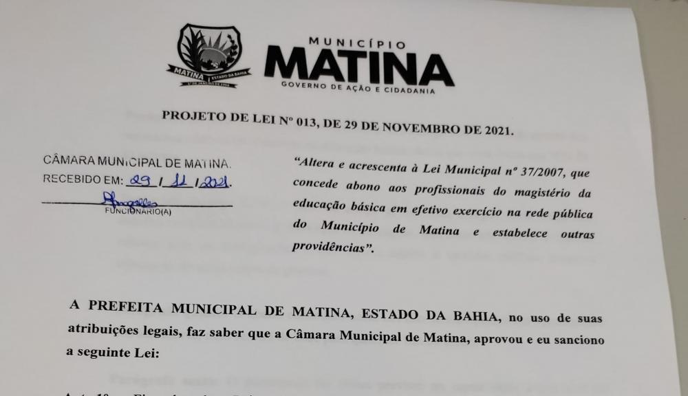 Prefeita Olga Gentil encaminha à Câmara Municipal, projeto de lei que concede abono no valor de 10 mil reais aos profissionais da educação