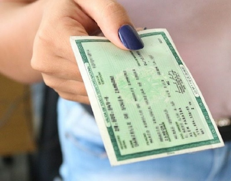 Nova via da carteira de identidade poderá ser solicitada pela internet 