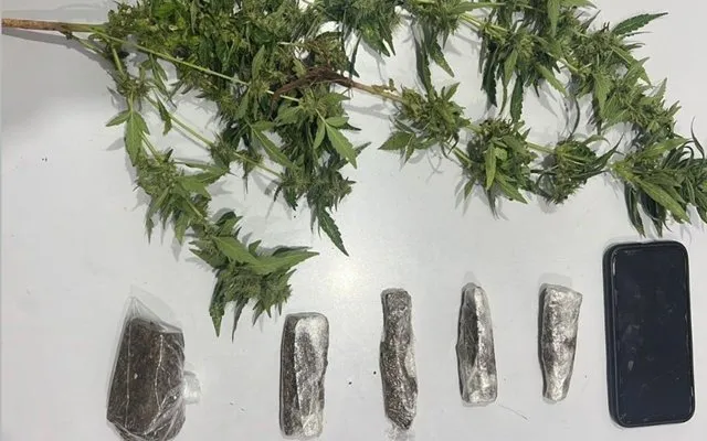 Homem é detido por suspeita de tráfico em Paramirim