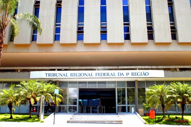 Justiça suspende resolução que reconhecia harmonização orofacial como especialidade da odontologia