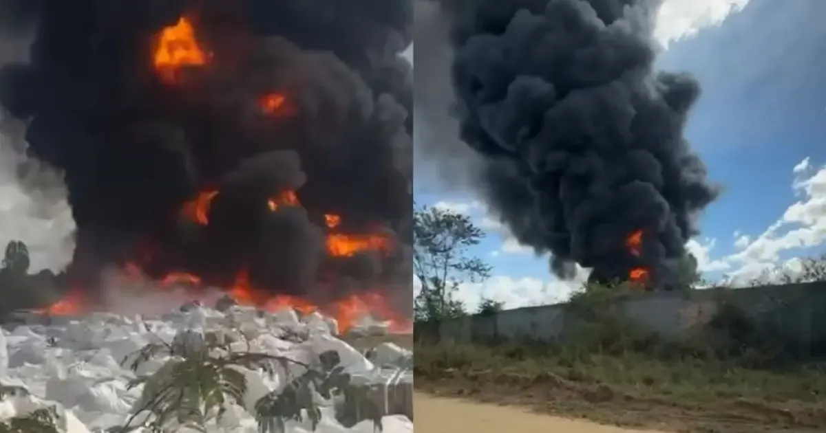 Incêndio de grandes proporções atinge galpão de recicláveis em Vitória da Conquista