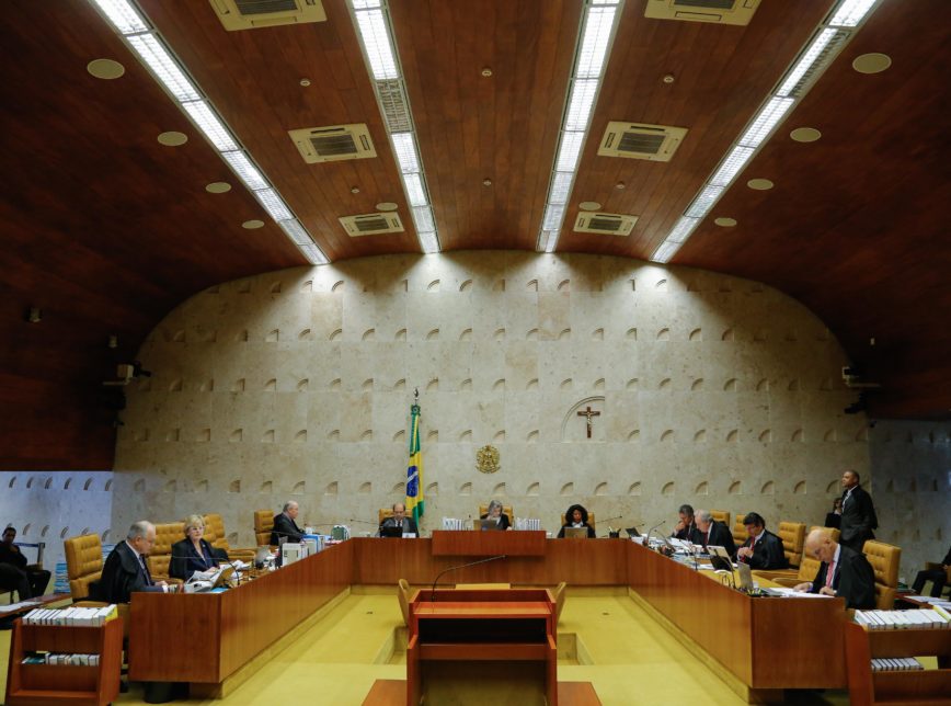 Mais de 500 juristas assinam abaixo-assinado por prisão de Lula em 2ª instância