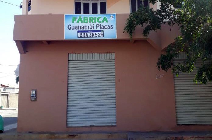 Guanambi: Empresa habilitada como estampadora das placas padrão Mercosul comprova não ser fantasma