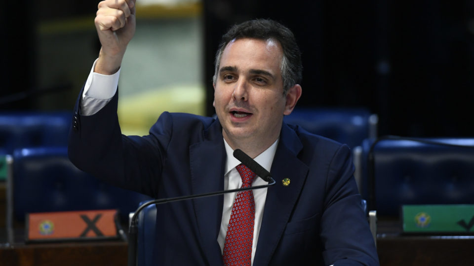 Rodrigo Pacheco se reelege presidente do Senado