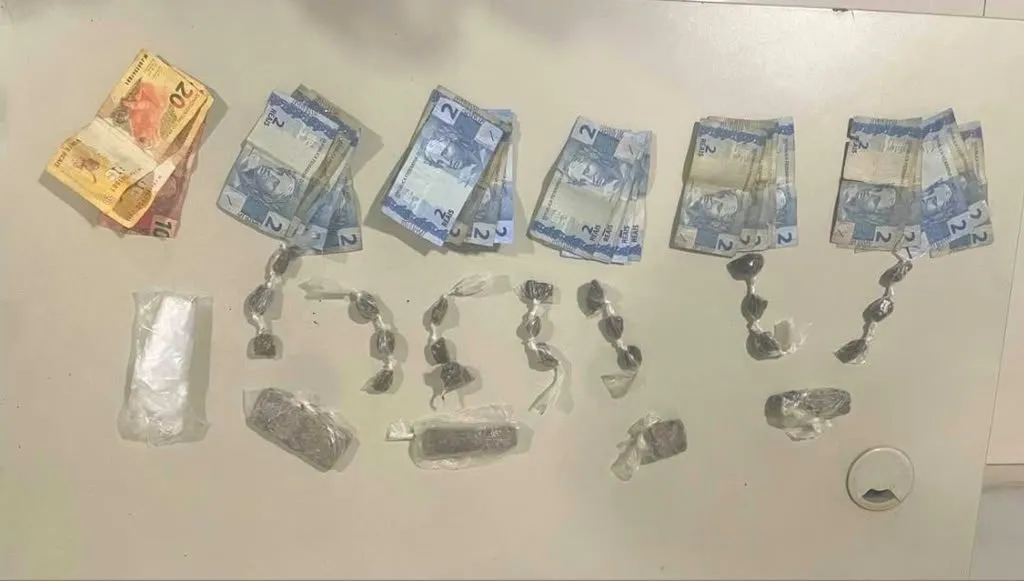 Rondesp prende homem por suspeita de tráfico de drogas em Riacho de Santana
