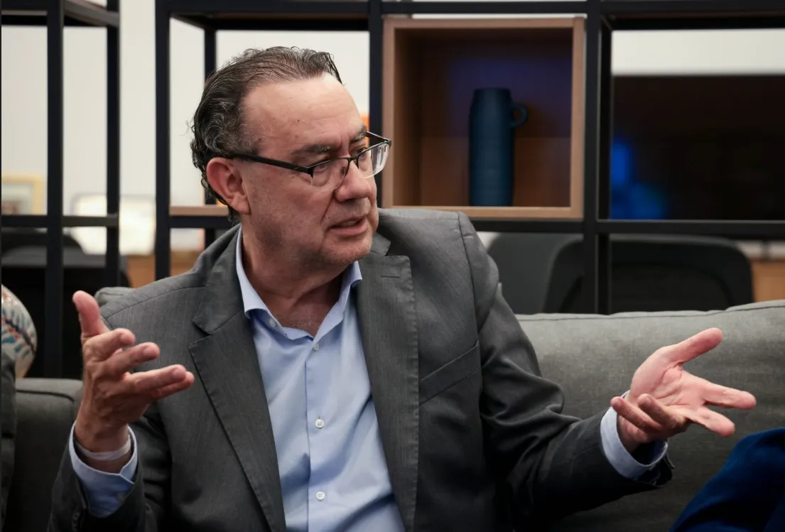 Augusto Cury decide apoiar Flavio Bolsonaro no 2º turno