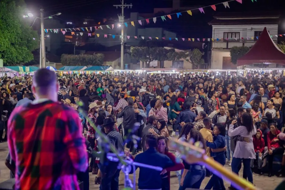 Prefeitura lança edital para contratar atrações do São João 2026 em Caetité