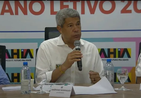 Governador aponta que deverá mexer em secretariado ainda em janeiro