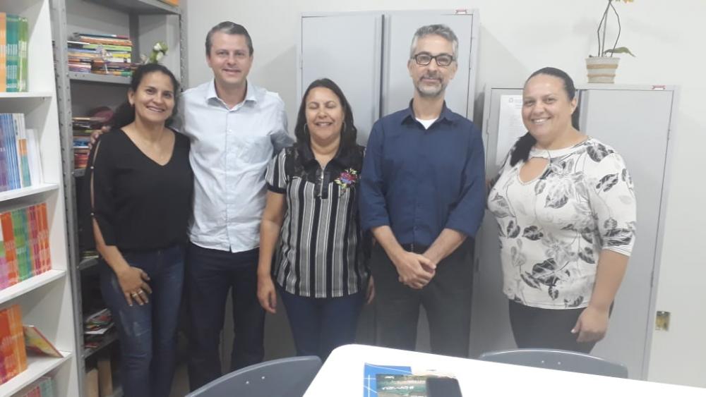 Caetité: Prefeito Aldo Gondim participa de reunião com representantes da empresa AES Tietê