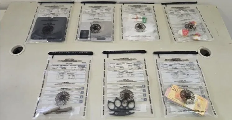 PM recupera moto roubada e apreende cocaína em Bom Jesus da Lapa