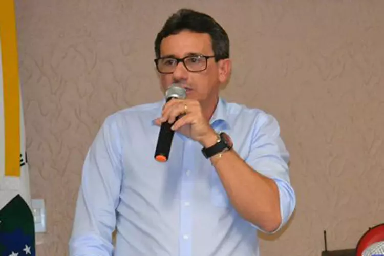 Pindaí: Ex-Prefeito Naná é acusado de fraude em licitação e desvio de verbas públicas