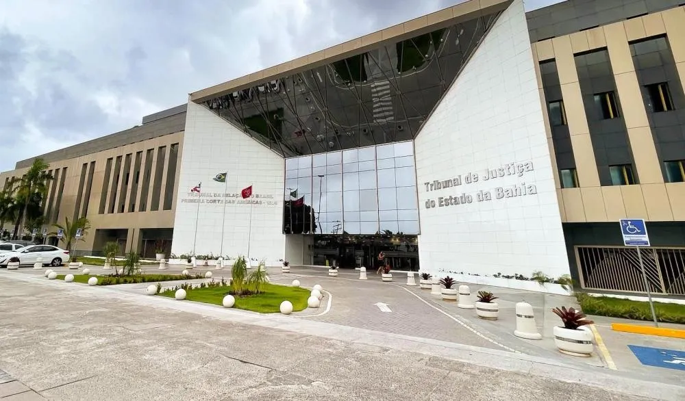 Justiça mantém condenação de empresa por abuso contra empresário em Brumado