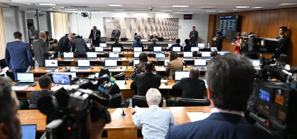 Senado aprova projeto que proíbe fiança em crimes de pedofilia