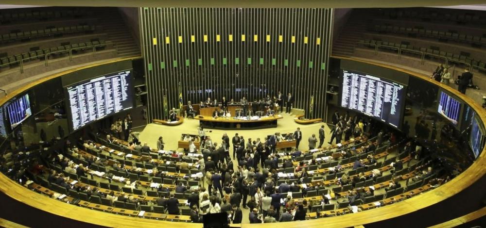 25 a favor e 13 contra: veja como votaram os baianos na reforma da Previdência