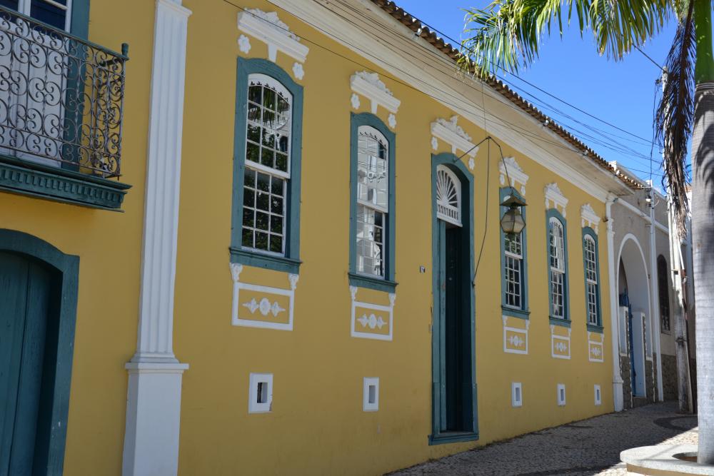Casa Anísio Teixeira realiza "Tardes no Quintal" com atividades para crianças