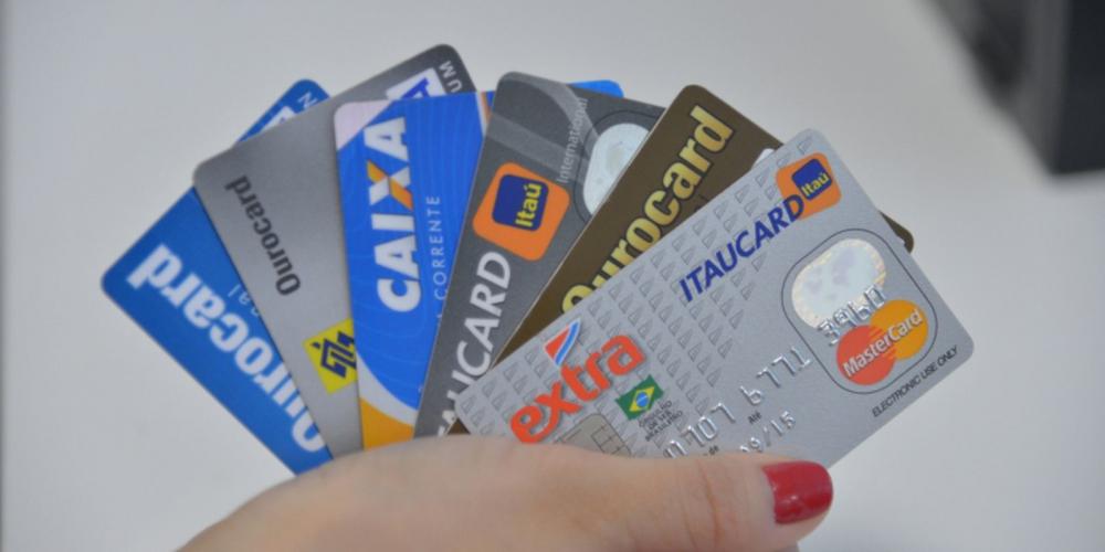 1/3 dos brasileiros já foi alvo de tentativa de golpe bancário, indica Febraban