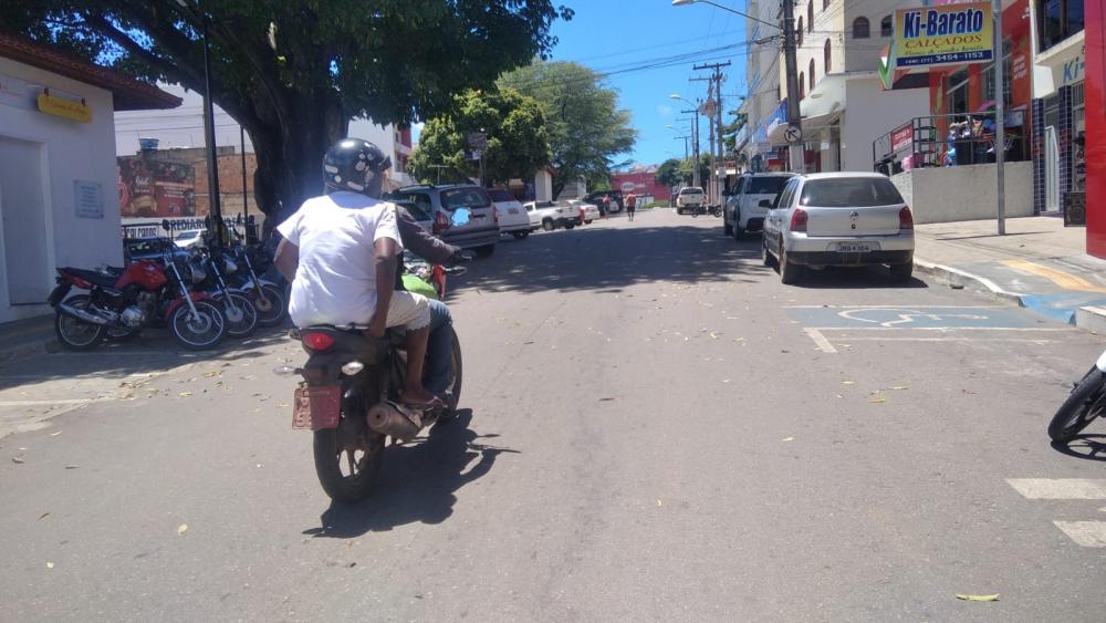 29 pessoas estão fornecendo serviço irregular de mototáxi em Caetité