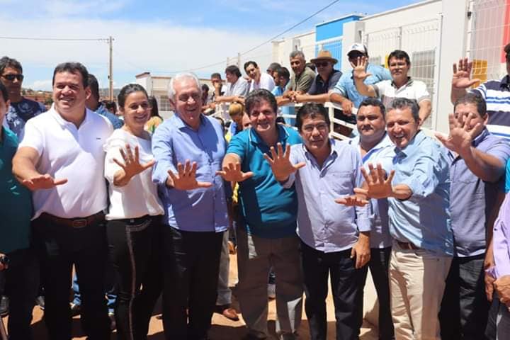 Deputado Charles Fernandes participa de ato em Riacho de Santana e anuncia recursos para o município