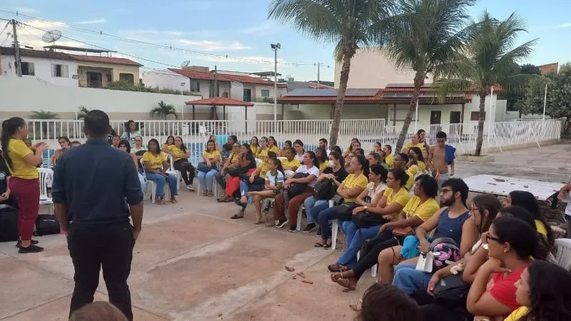 Cuidadores de creches decidem entrar em greve por tempo indeterminado em Brumado