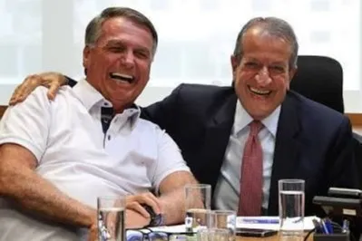 "Sara na hora", diz Valdemar sobre saída de Bolsonaro da prisão