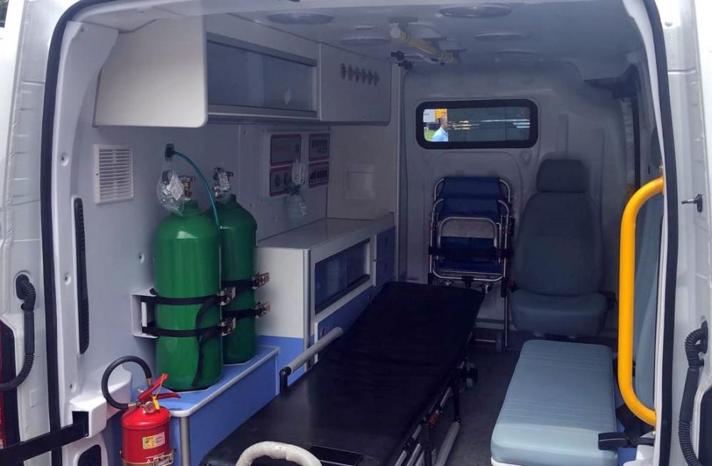 Caetité, Igaporã e Macaúbas recebem ambulâncias do governo do estado 