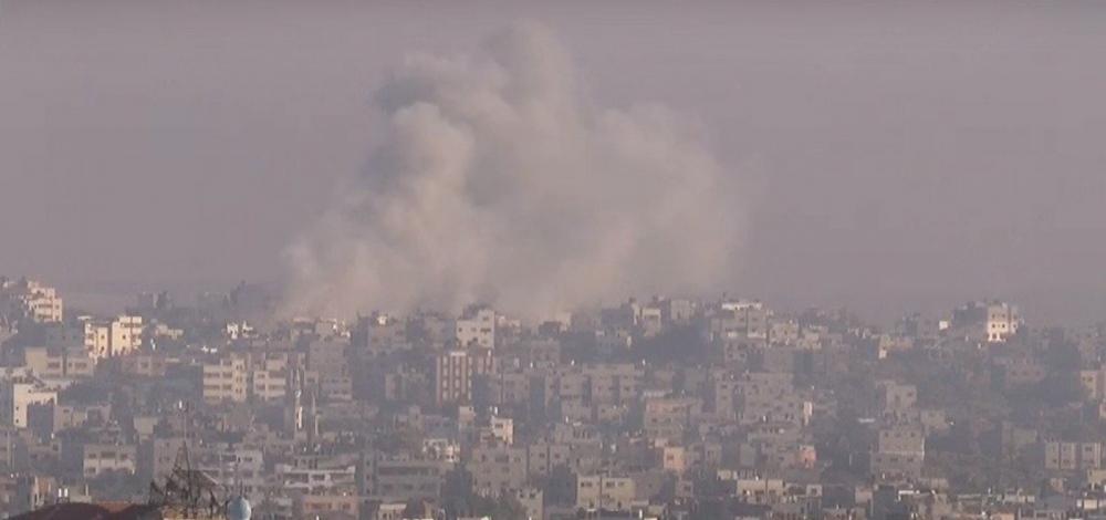 Israel cerca Cidade de Gaza e reabre corredor para que civis fujam para o sul