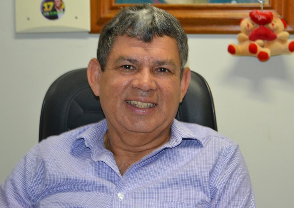 Caetité: vereador Nem de Dácio declara, na Tribuna da Câmara, que é pré-candidato a prefeito do município