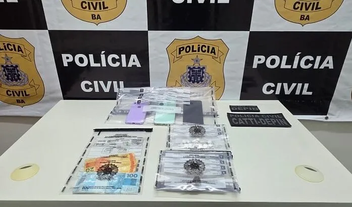 Polícia prende três homens e apreende drogas durante operação em Sítio do Mato 
