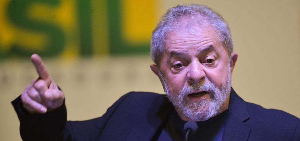 Bolsonaro foi eleito para ‘destruir o legado do PT e adversários políticos', diz Lula