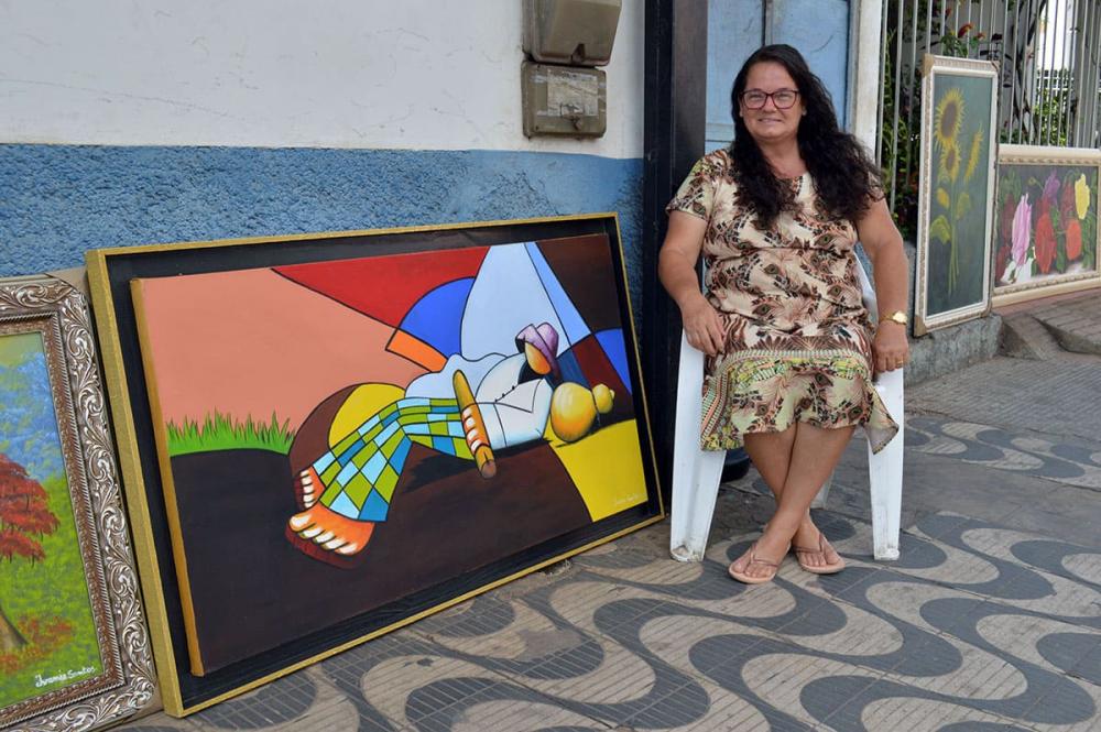 O talento de uma mulher experiente pode marcar para sempre o natal de quem busca algo especial
