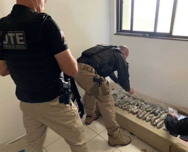 Polícia prende quatro suspeitos e mais de 80 Kg de drogas são apreendidos na Bahia 