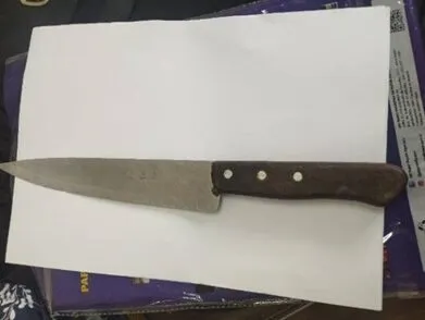 Adolescente é flagrada com faca em escola na zona rural de Guanambi
