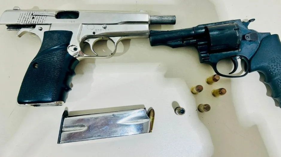 Homem é preso com armas e munições na zona rural de Vitória da Conquista