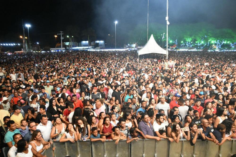 Prefeitura de Guanambi divulga as principais atrações do Réveillon 2020