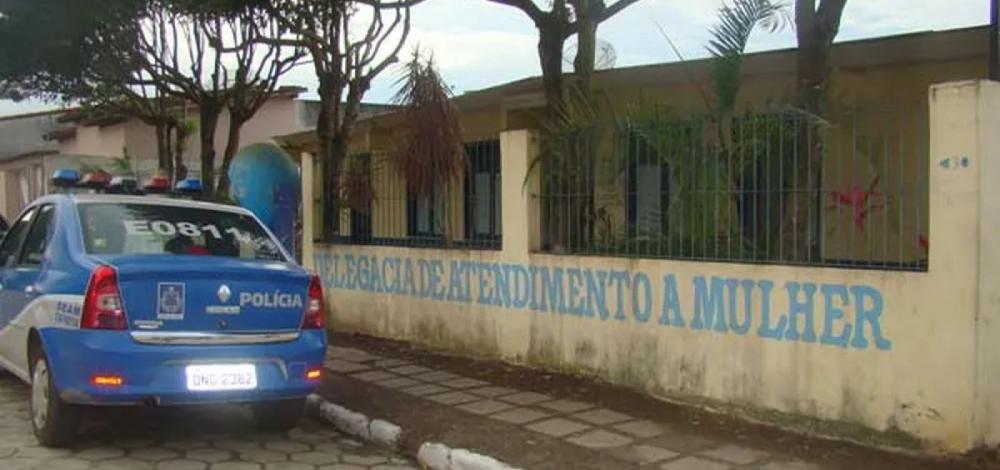 Bahia: Homem é preso após beijar boca de menina de nove anos em mercado