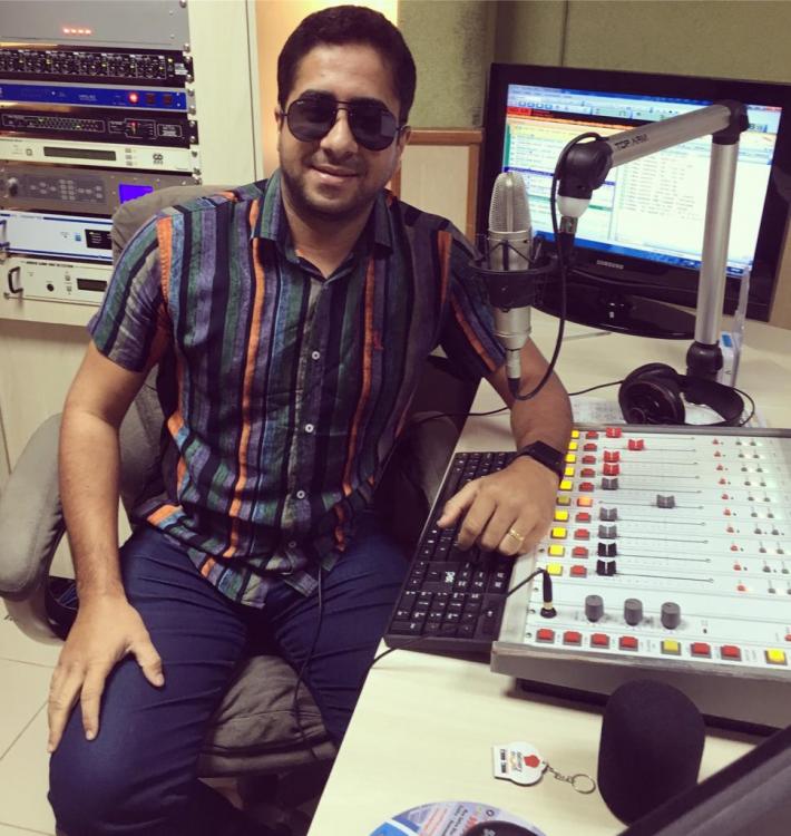 Jotta Júnior e o Sintonia 106 faz história no rádio guanambiense lançando quadros inéditos na programação