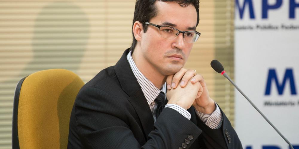 TSE decide cassar mandato de Deltan Dallagnol