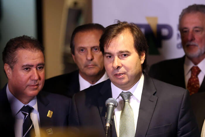 Deputados e prefeitos definem propostas prioritárias para os municípios