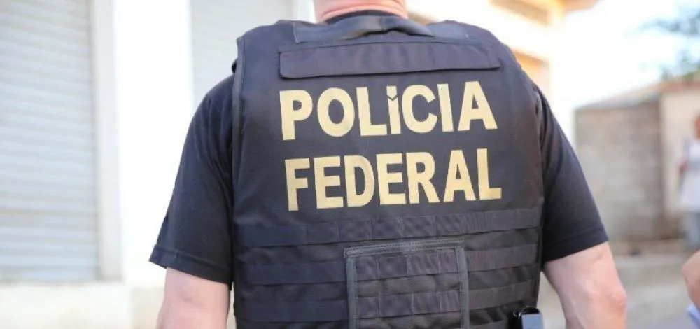 Polícia Federal desarticula grupo que compartilhava pornografia infantil em redes sociais
