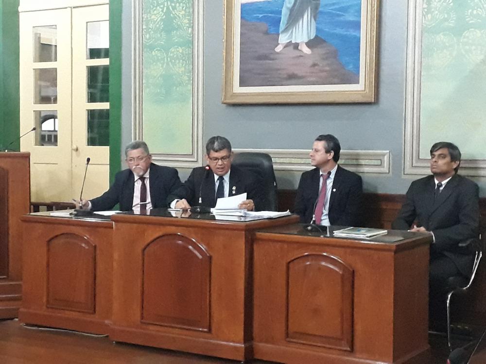 Caetité: Câmara Municipal retorna aos trabalhos com a criação de nova bancada
