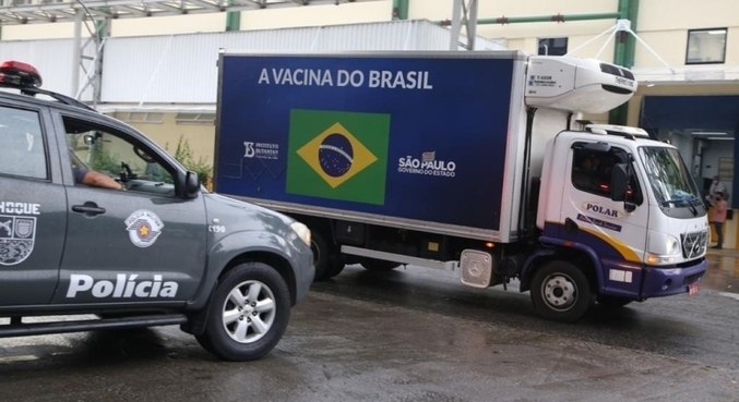 Após nova liberação da Anvisa, Instituto Butantan entrega mais 900 mil doses da CoronaVac