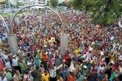 Trabalhadores da Construção Pesada podem deflagrar greve por tempo indeterminado em todas as obras da Bahia