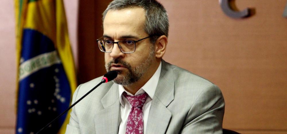 MEC anuncia descontingenciamento de R$ 1,8 bilhão