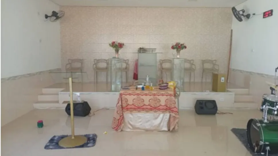Nem a casa de Deus escapou: ladrão invade igreja e leva dinheiro do dízimo em Guanambi