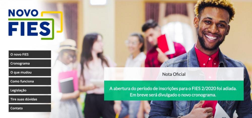 MEC adia inscrições para o Fies no segundo semestre