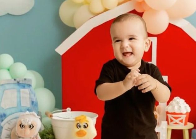 Região: Bebê de um ano morre após ser atropelado acidentalmente pelo pai na garagem de casa