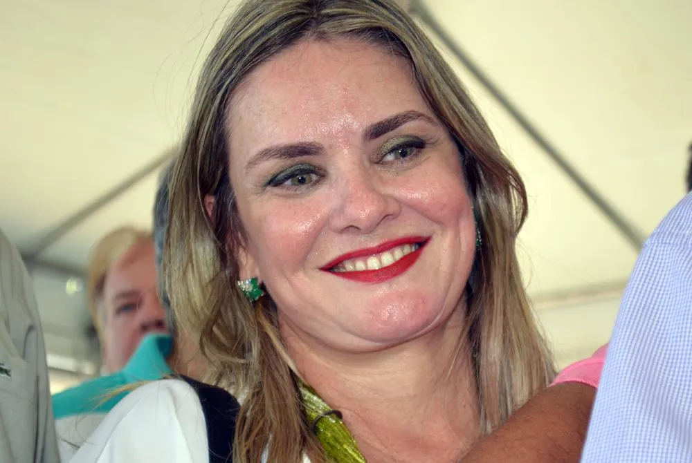 Ivana Bastos amplia votação e reforça protagonismo político na Bahia