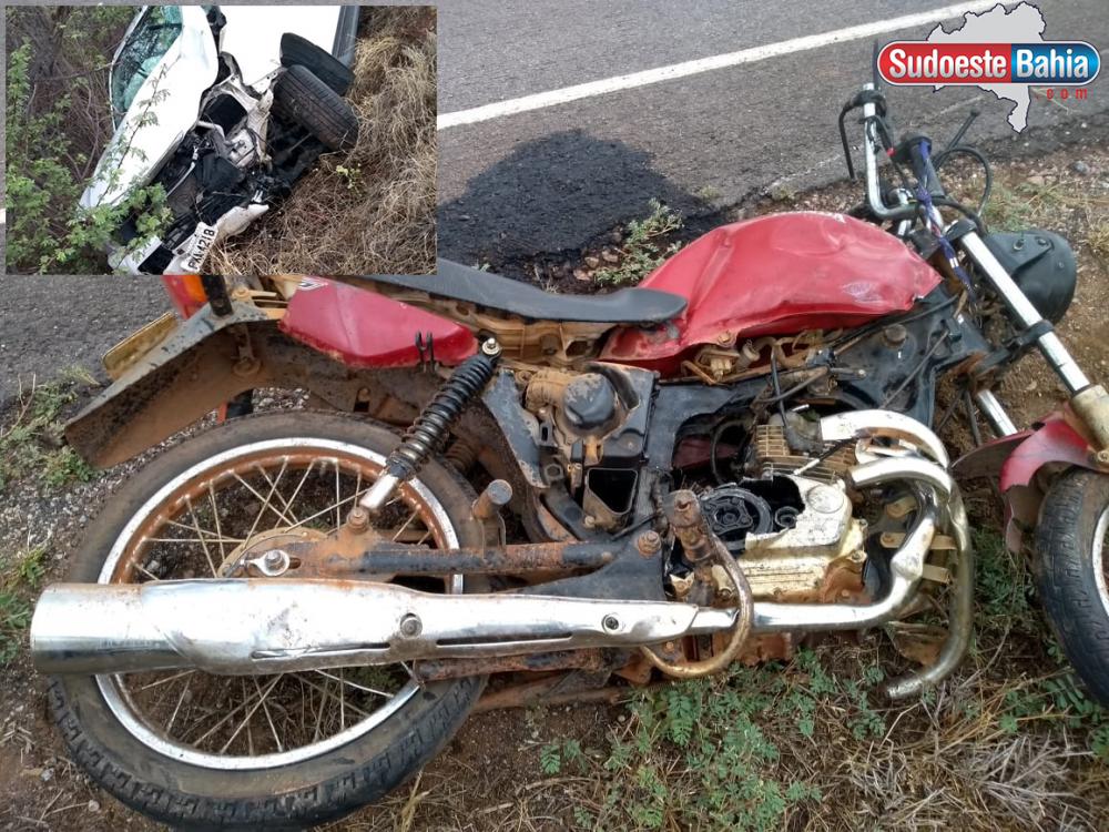 Homem morre após colisão entre moto e caminhonete na BA-148, em Dom Basílio 
